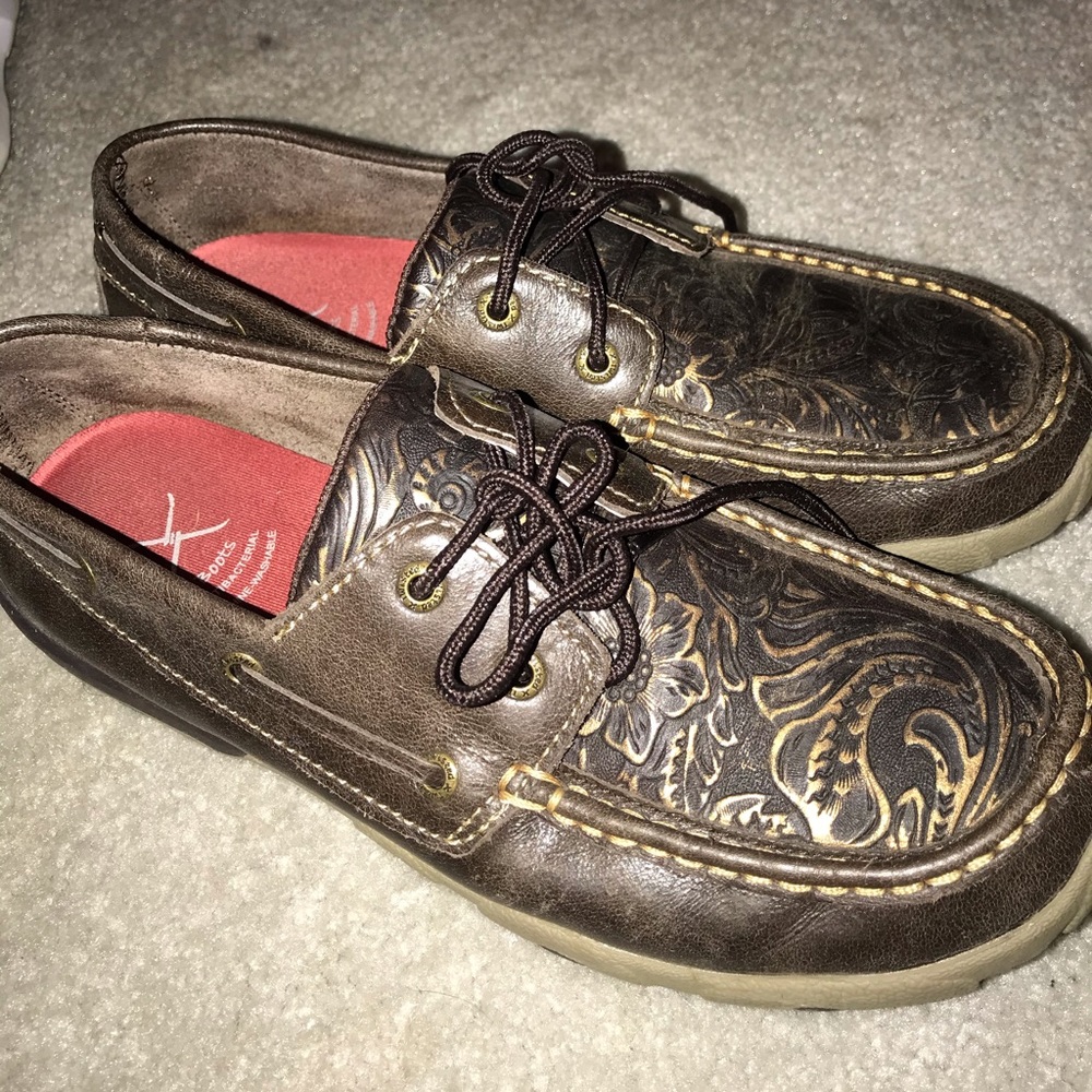 Twisted X Embossed Mocs